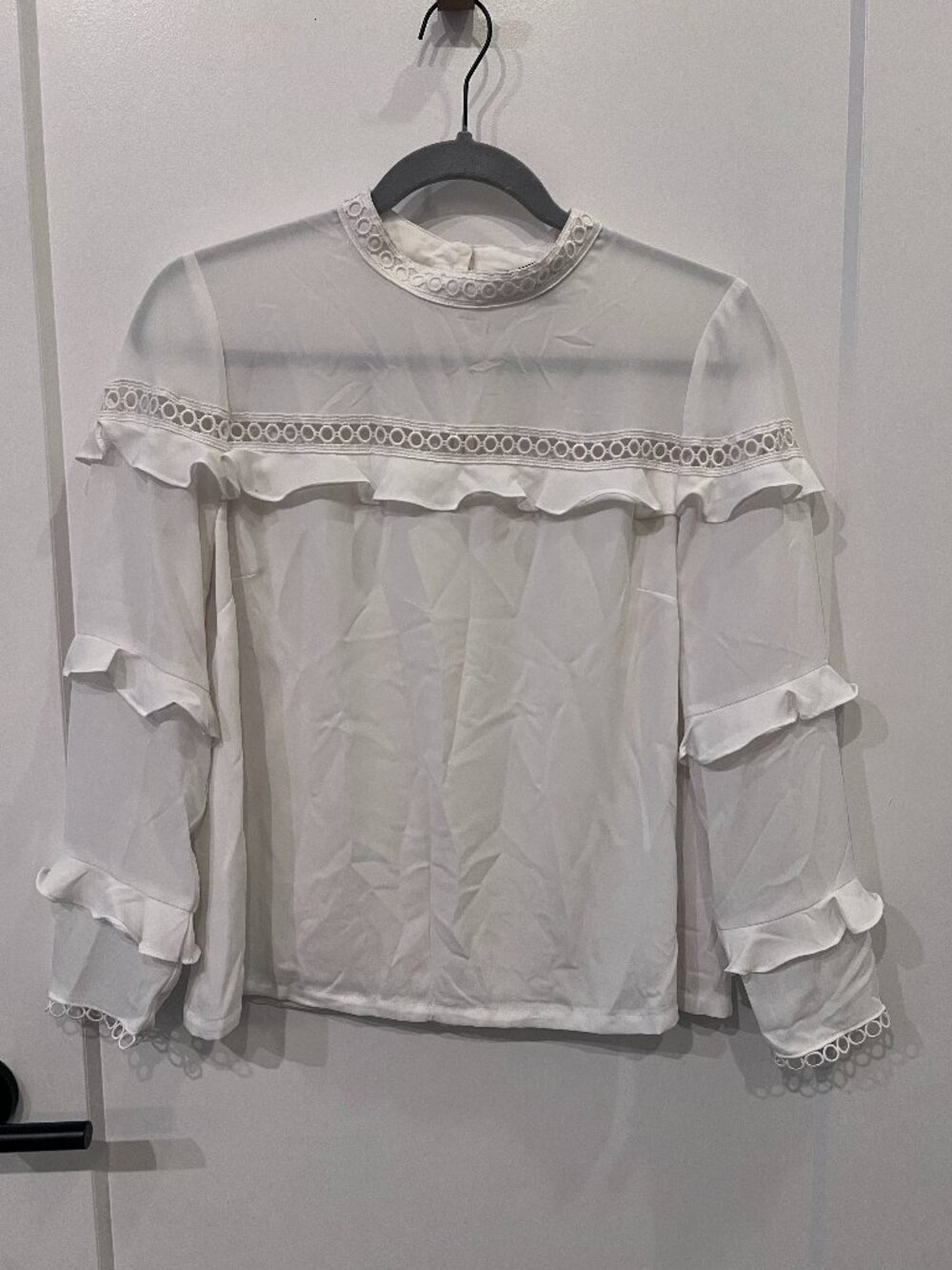 J.Crew White Ruffle Lace Trim Blouse Size 2